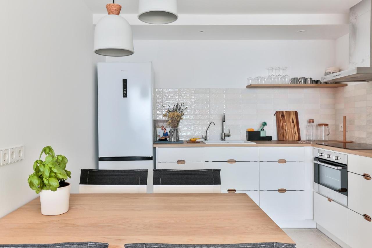 Eco-Apartments La Marineda Roses Extérieur photo
